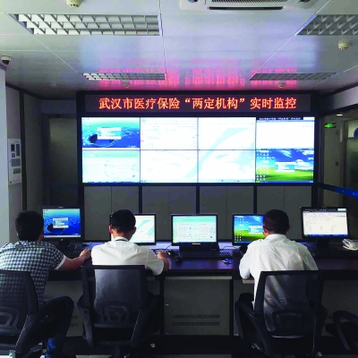 文山最新药店3000元能套现多少方法分析(最方便真实的文山急用钱如何提取医保卡里的钱方法)